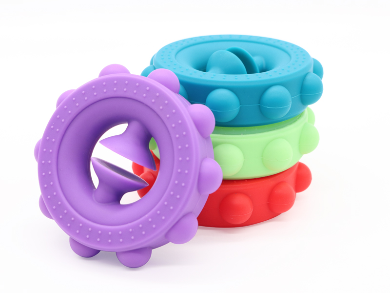 塑膠玩具和塑料玩具的區別在哪